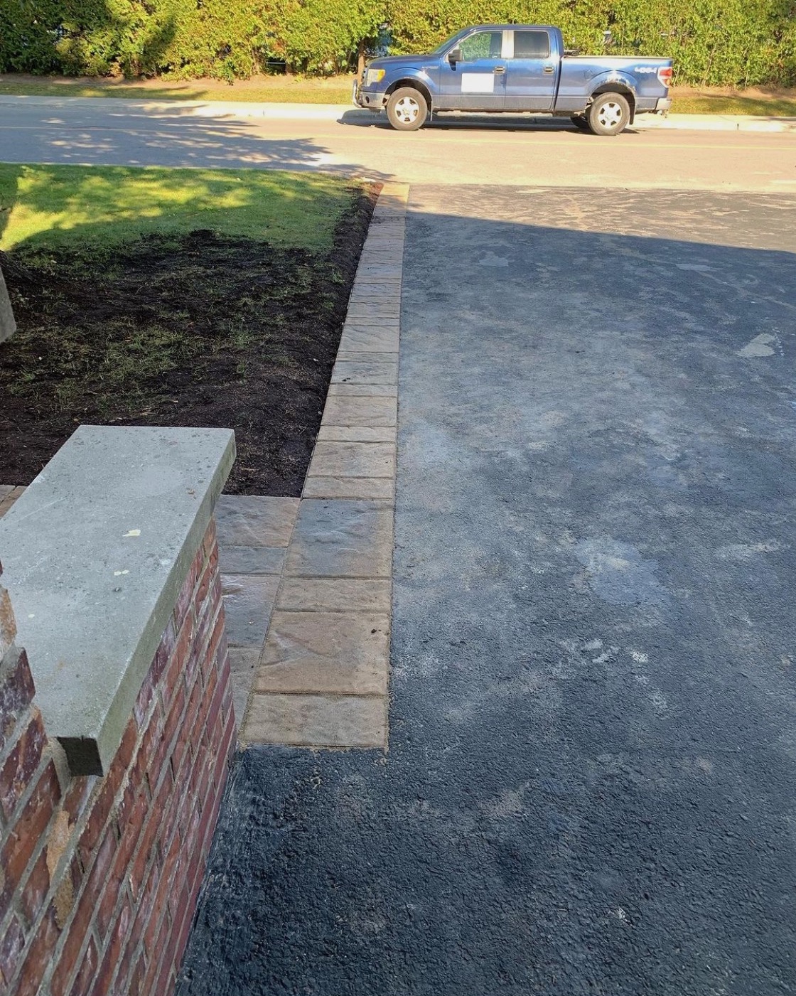 driveway border